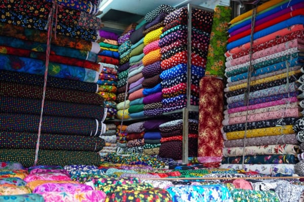 chợ vải áo dài